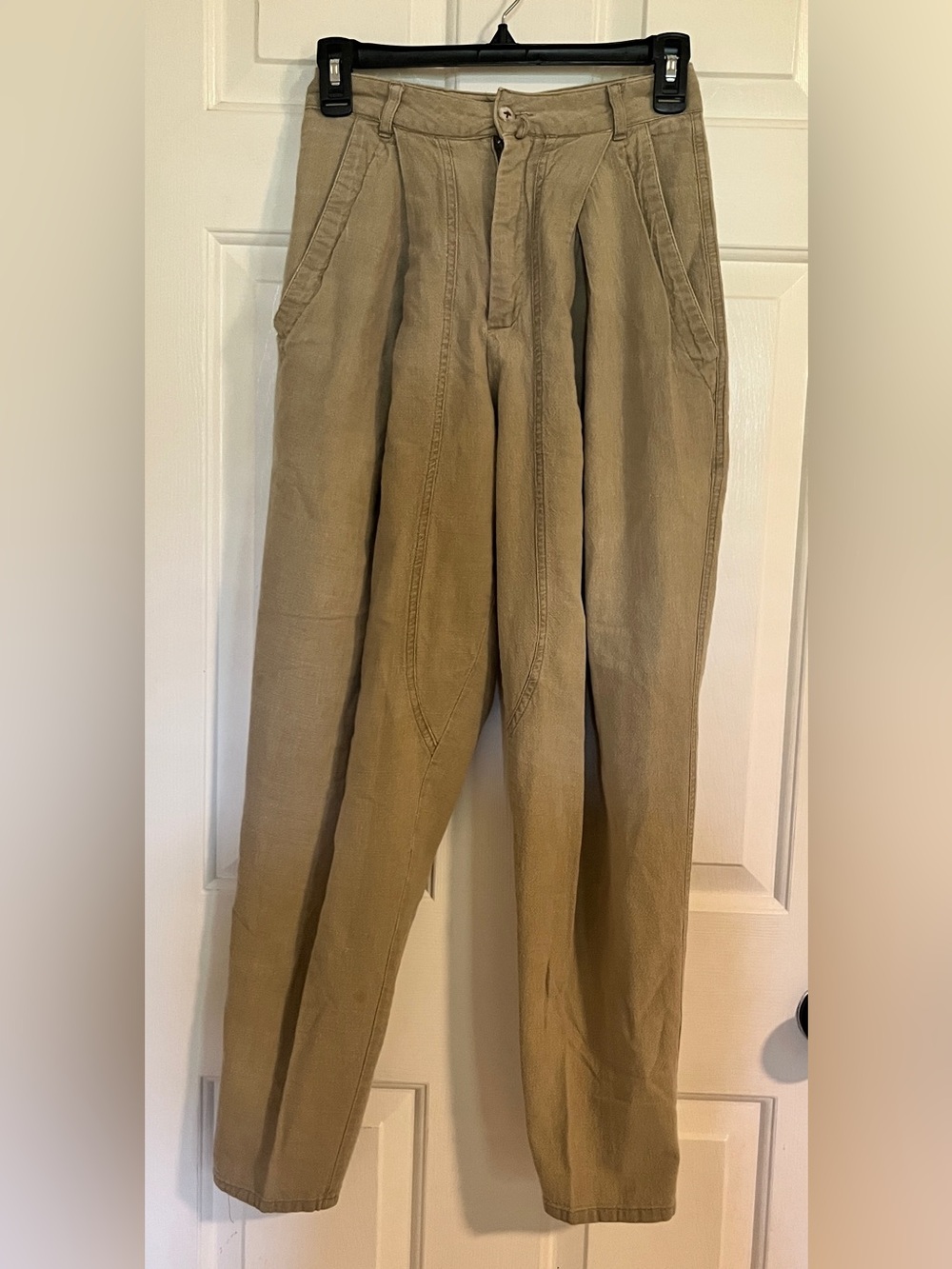 100% cotton Outback Red woman’s pants size 4
